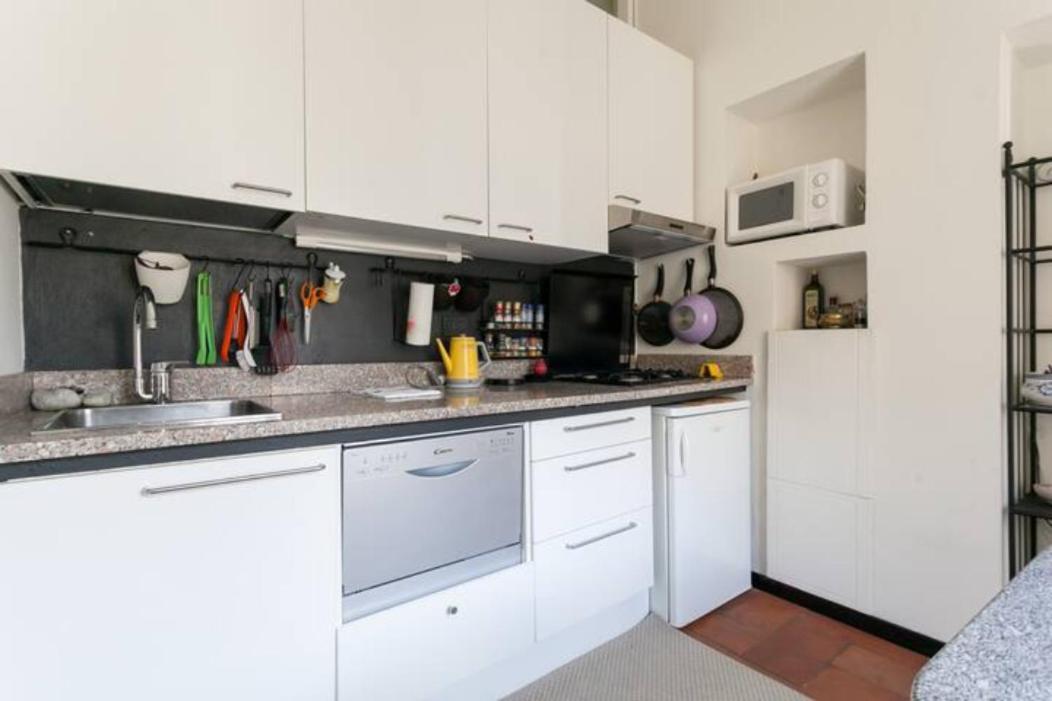 Porta Ticinese Cozy Apartment Con Balcone Milan Bagian luar foto