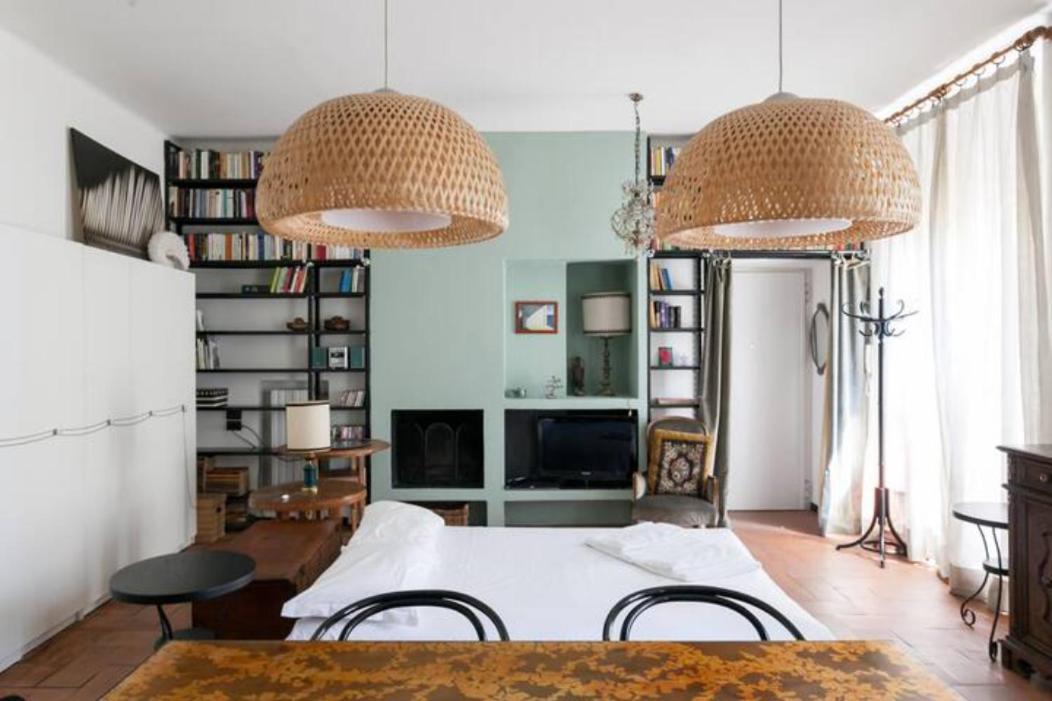 Porta Ticinese Cozy Apartment Con Balcone Milan Bagian luar foto